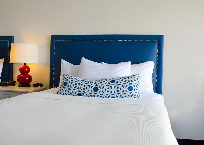 Hotel Dunes Oceanfront